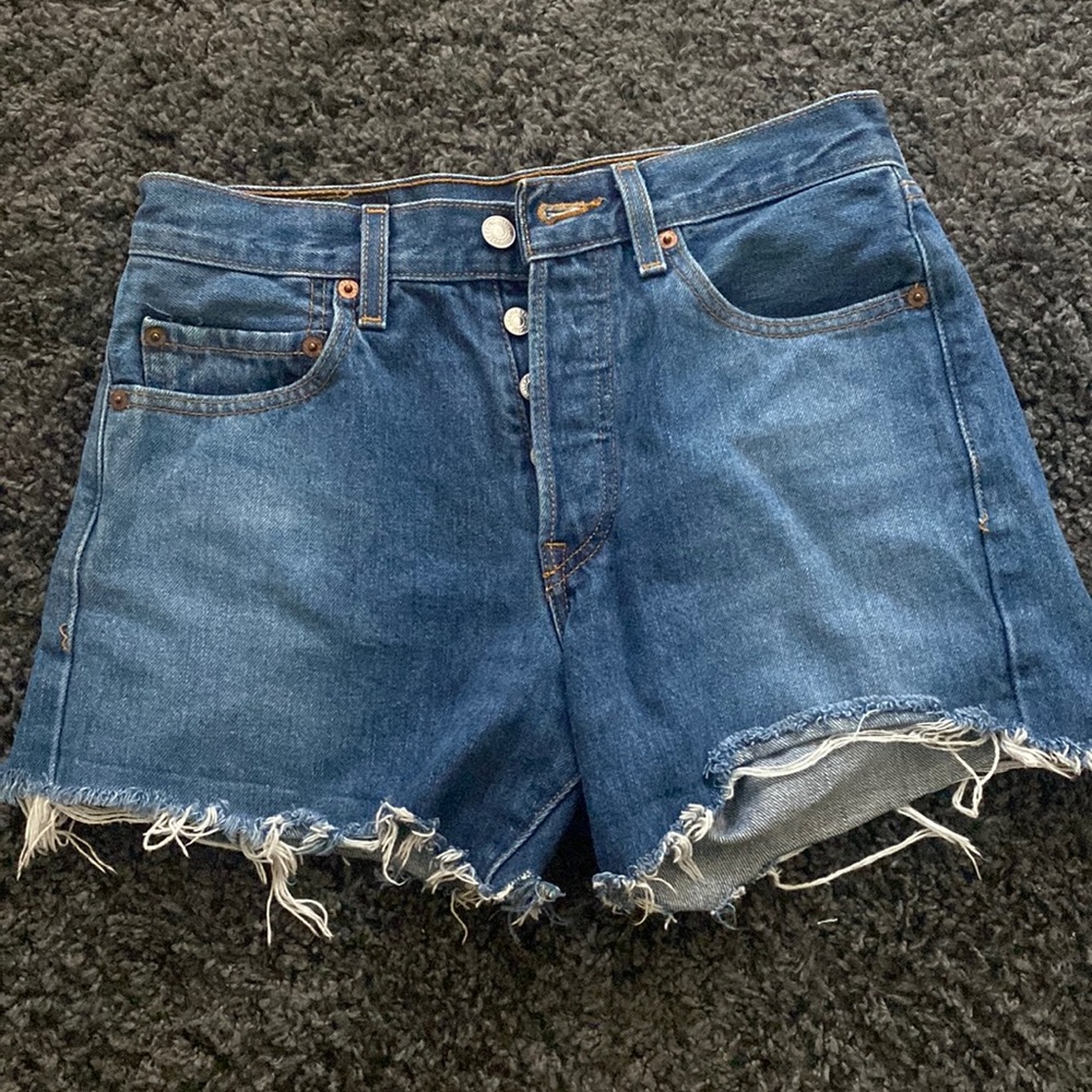 Levi’s shorts